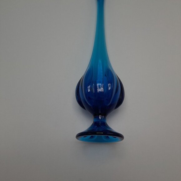 Viking Vintage Bluenique 6 Petal Small 13" Swung Glass Vase - Picture 9 of 9